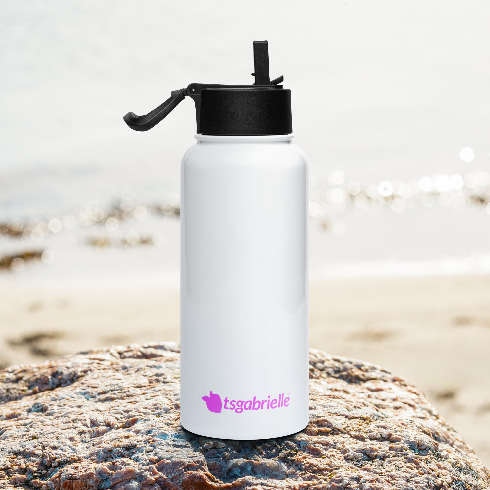 tsgabrielle® • Flamant 🦩 Rose • Water Bottle with Straw Lid • Stainless Steel • White • 32 oz •